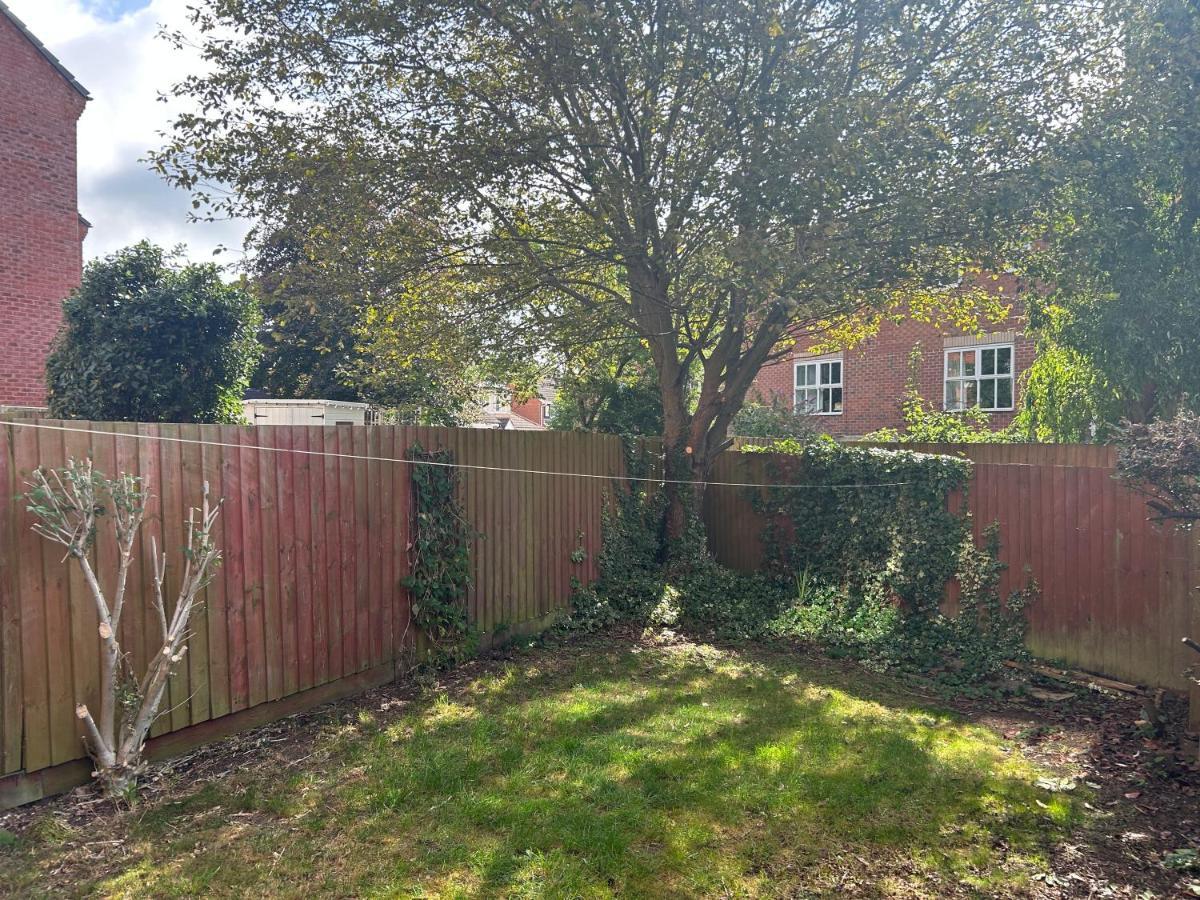 The Town House, Whole House Suitable For Contractors And Families Market Harborough Exterior foto